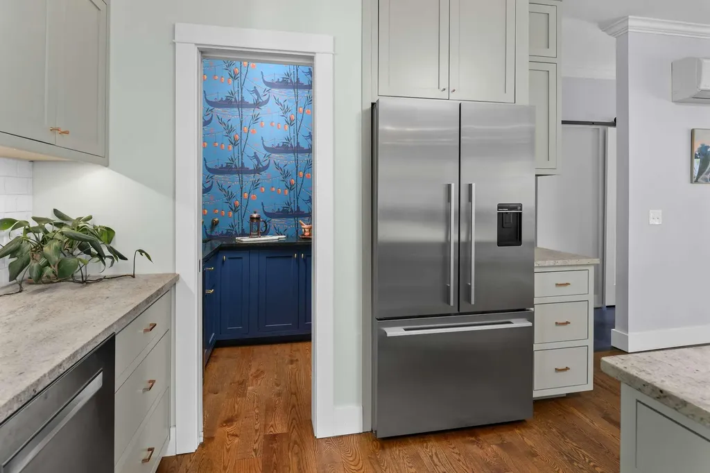 59 Underwood Road Falmouth ME 04105