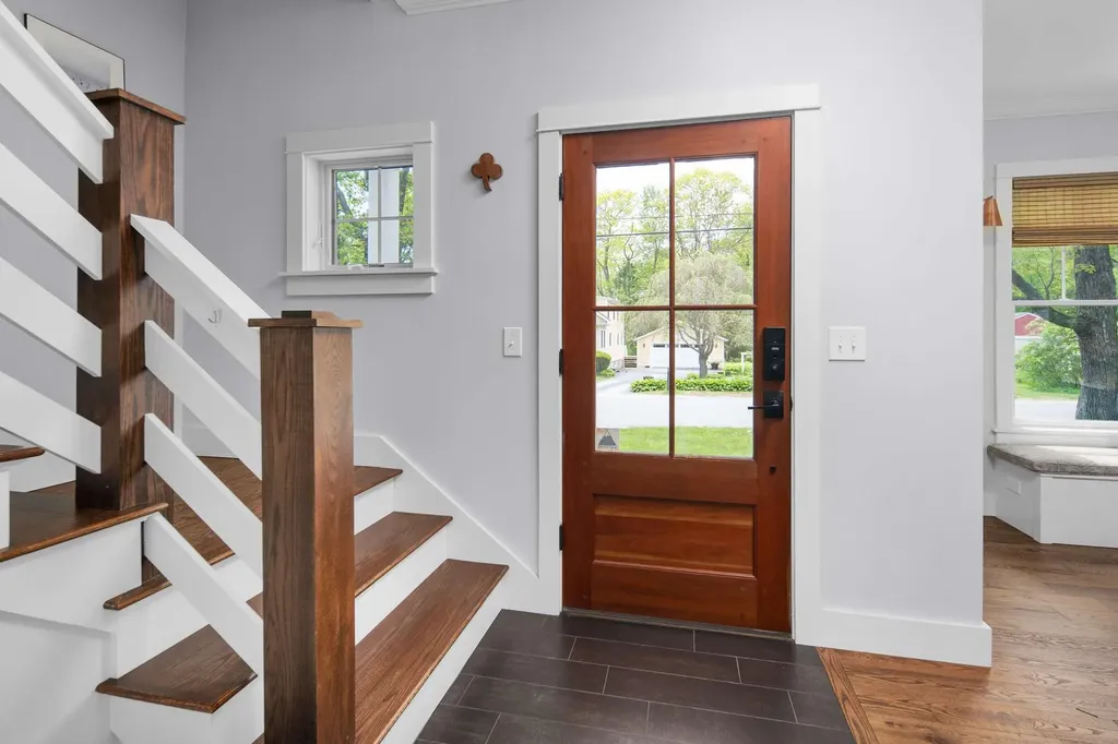 59 Underwood Road Falmouth ME 04105
