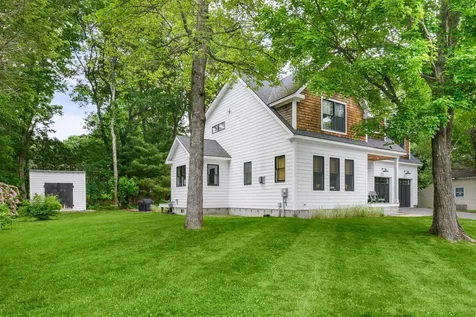 59 Underwood Road Falmouth ME 04105