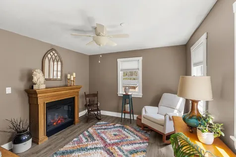 232 Mckay Road Edgecomb ME 04556