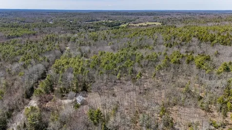 232 Mckay Road Edgecomb ME 04556