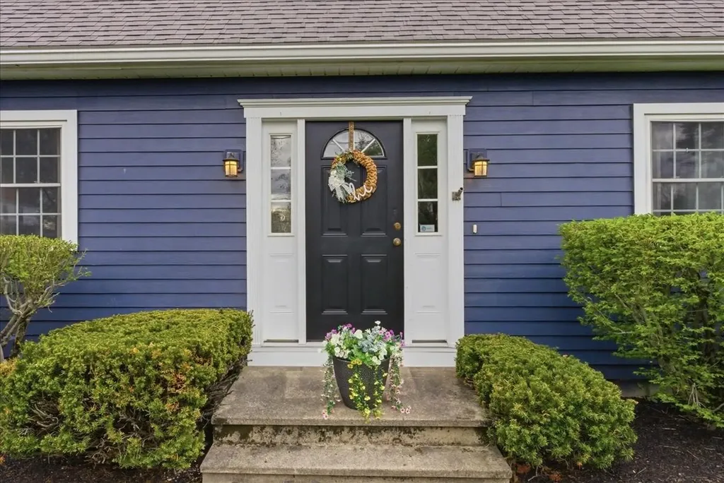 216 Cook Street Auburn ME 04210
