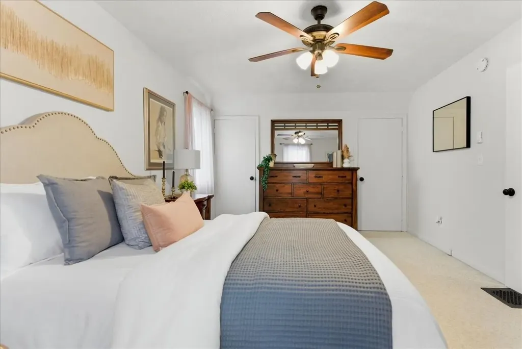 216 Cook Street Auburn ME 04210