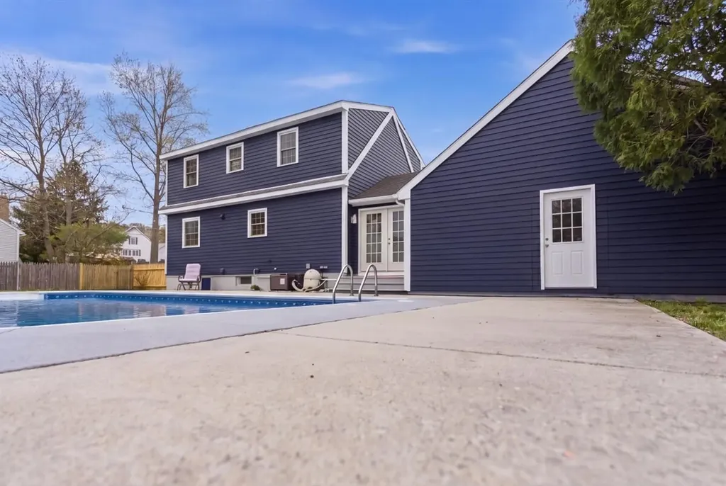 216 Cook Street Auburn ME 04210