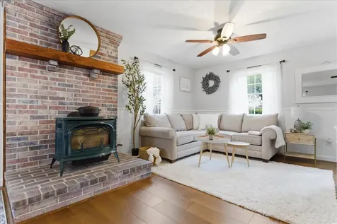 216 Cook Street Auburn ME 04210