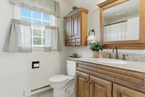 216 Cook Street Auburn ME 04210