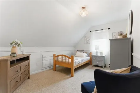 216 Cook Street Auburn ME 04210