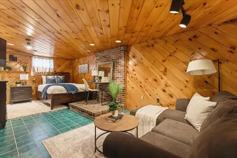 216 Cook Street Auburn ME 04210