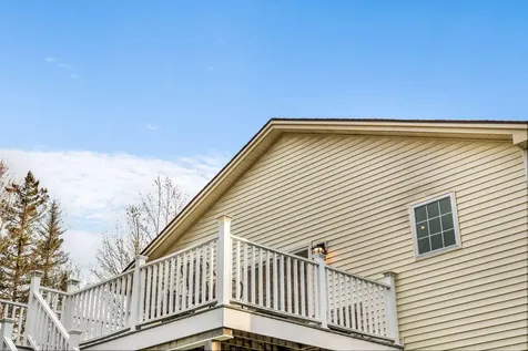 21 Glazier Lane Levant ME 04456