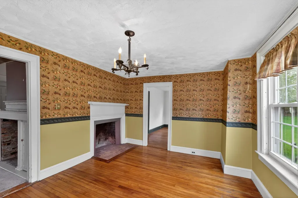 387 Cider Hill Road York ME 03909