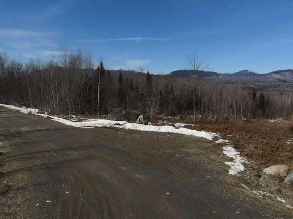 Lot #20 Hollis Drive (Eagle Ridge) Road Kingfield ME 04947