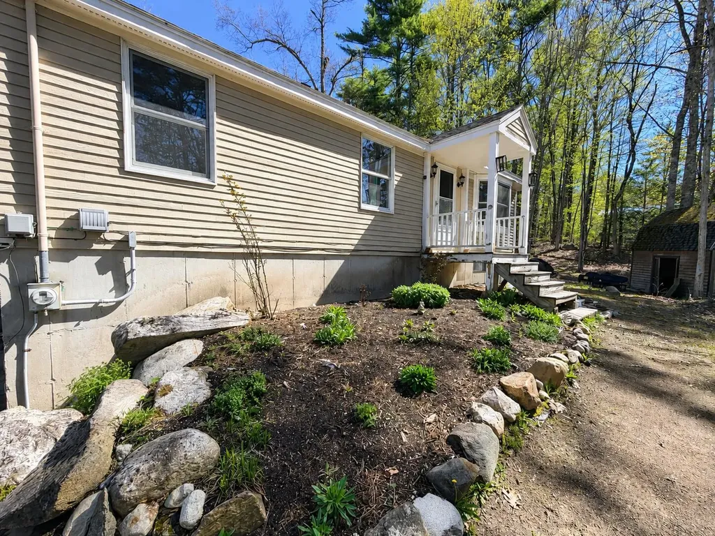 73 Greenfield Road Waterboro ME 04061