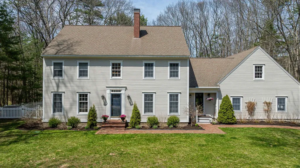 4 Hearthstone Drive Kennebunk ME 04043