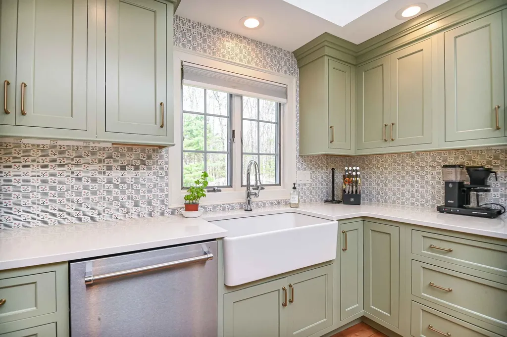 4 Hearthstone Drive Kennebunk ME 04043