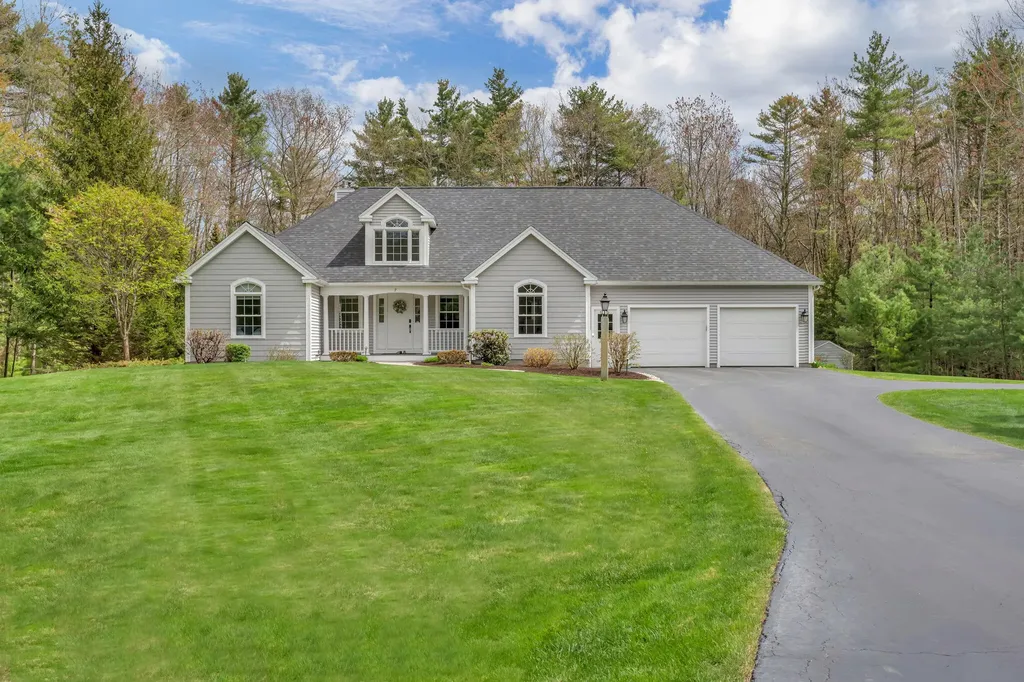 7 Landmark Road Scarborough ME 04074