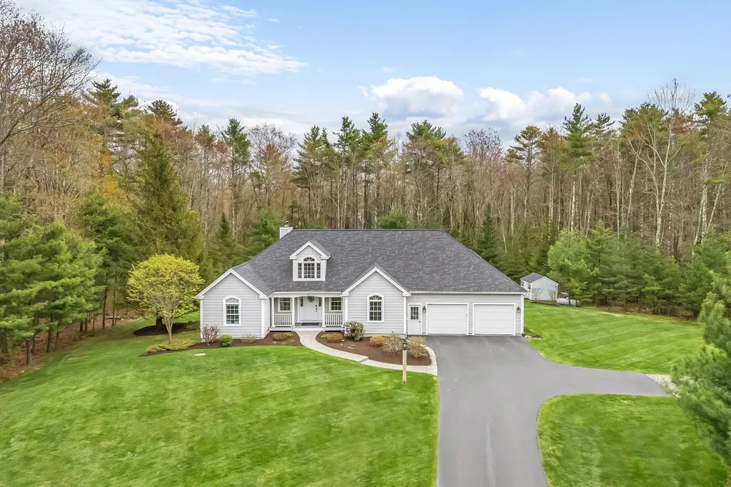 7 Landmark Road Scarborough ME 04074