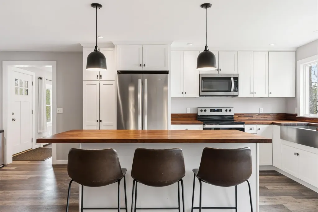 132 Harpswell Neck Road Harpswell ME 04079