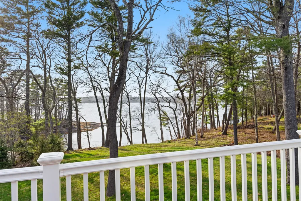 132 Harpswell Neck Road Harpswell ME 04079