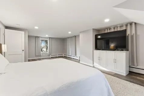 132 Harpswell Neck Road Harpswell ME 04079