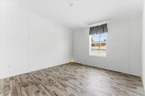 109 Coburn Street Auburn ME 04210