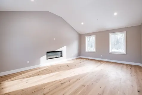 21 Fairway Commons Drive Gorham ME 04038