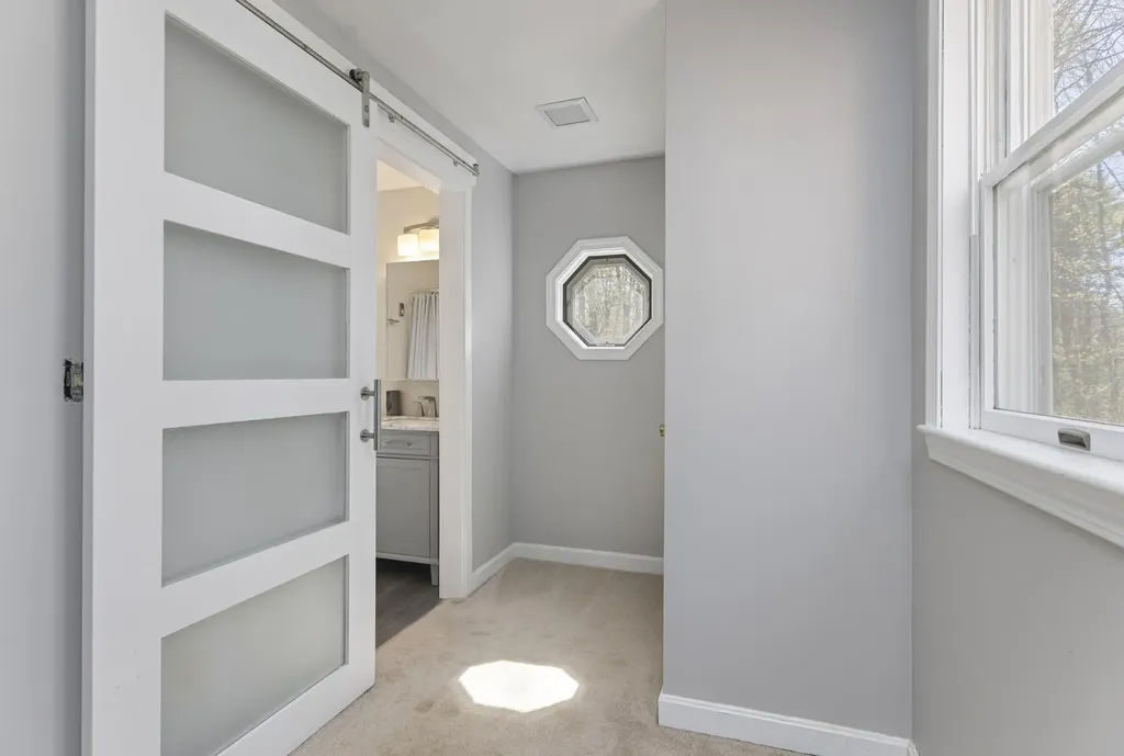 17 Glenndale Circle Scarborough ME 04074