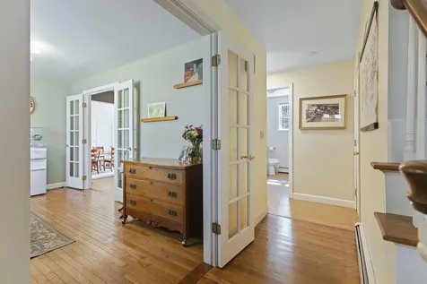 17 Glenndale Circle Scarborough ME 04074