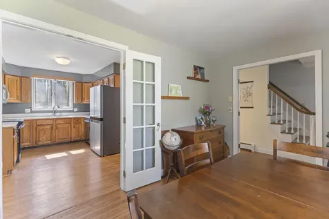 17 Glenndale Circle Scarborough ME 04074