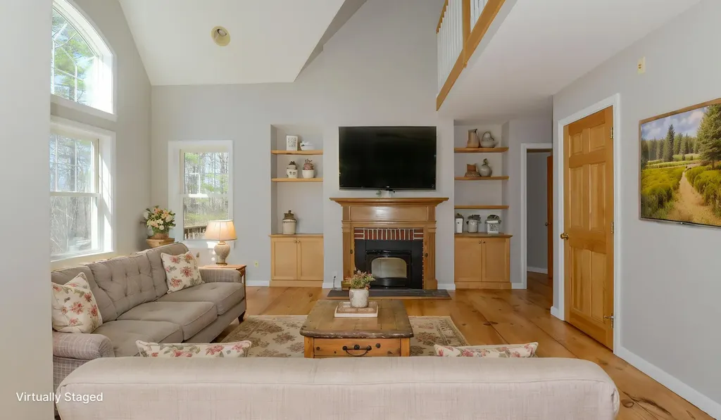 36 Lakeview Lane Harrison ME 04040