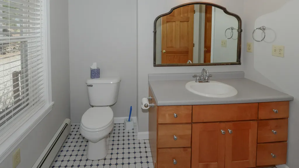 36 Lakeview Lane Harrison ME 04040