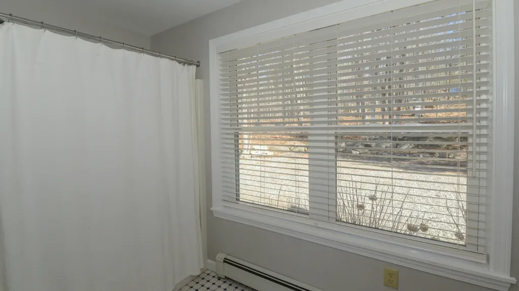 36 Lakeview Lane Harrison ME 04040