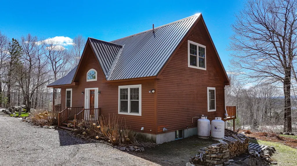 36 Lakeview Lane Harrison ME 04040