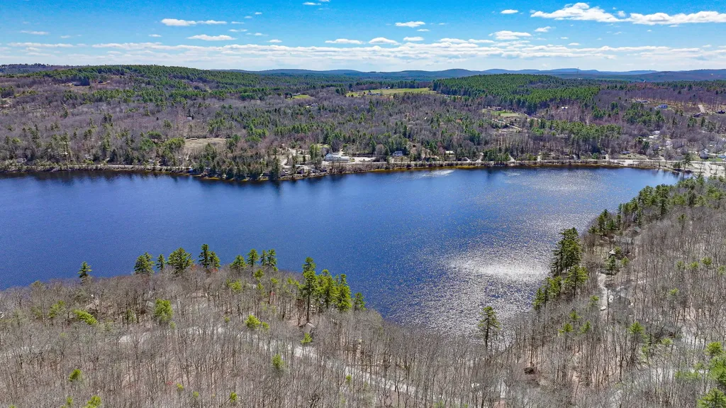 36 Lakeview Lane Harrison ME 04040
