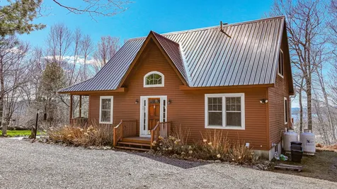 36 Lakeview Lane Harrison ME 04040