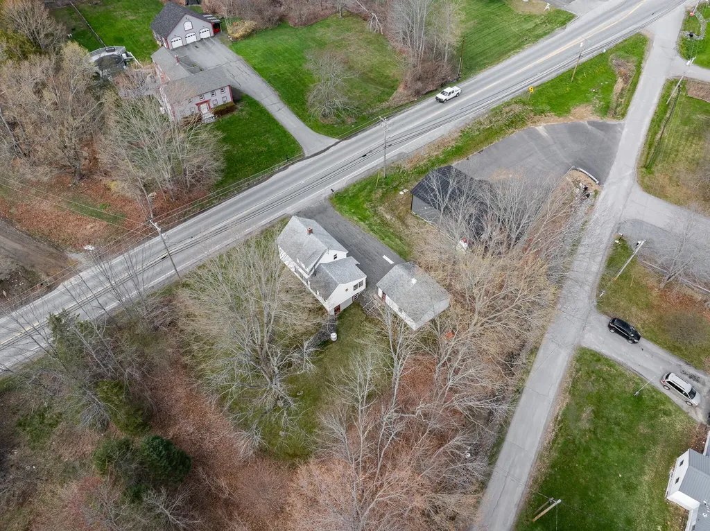 2546 Route 2 Hermon ME 04401