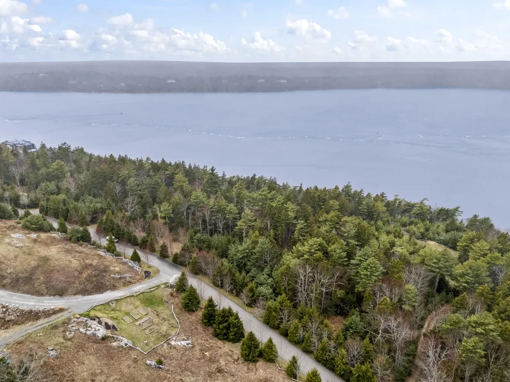 61 Rotunda Hill Road Georgetown ME 04548