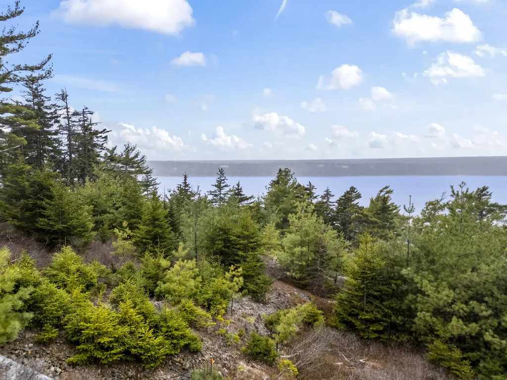 61 Rotunda Hill Road Georgetown ME 04548