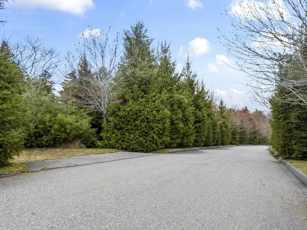 61 Rotunda Hill Road Georgetown ME 04548