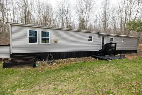 1071 Bean Road Mount Vernon ME 04352