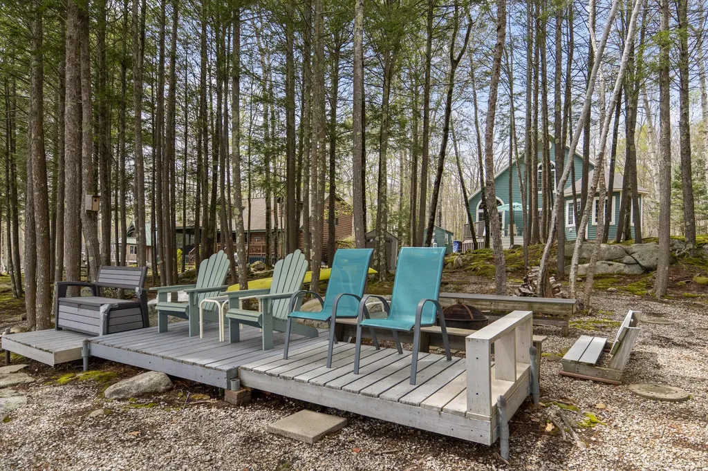 188 Ridge Road Frye Island ME 04071