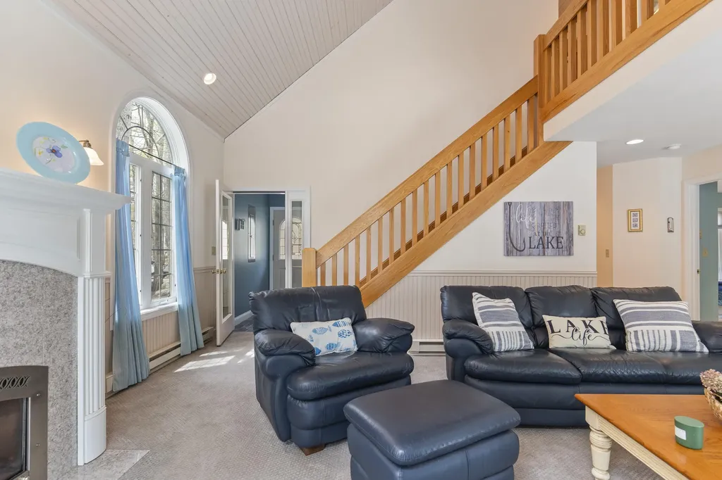 188 Ridge Road Frye Island ME 04071