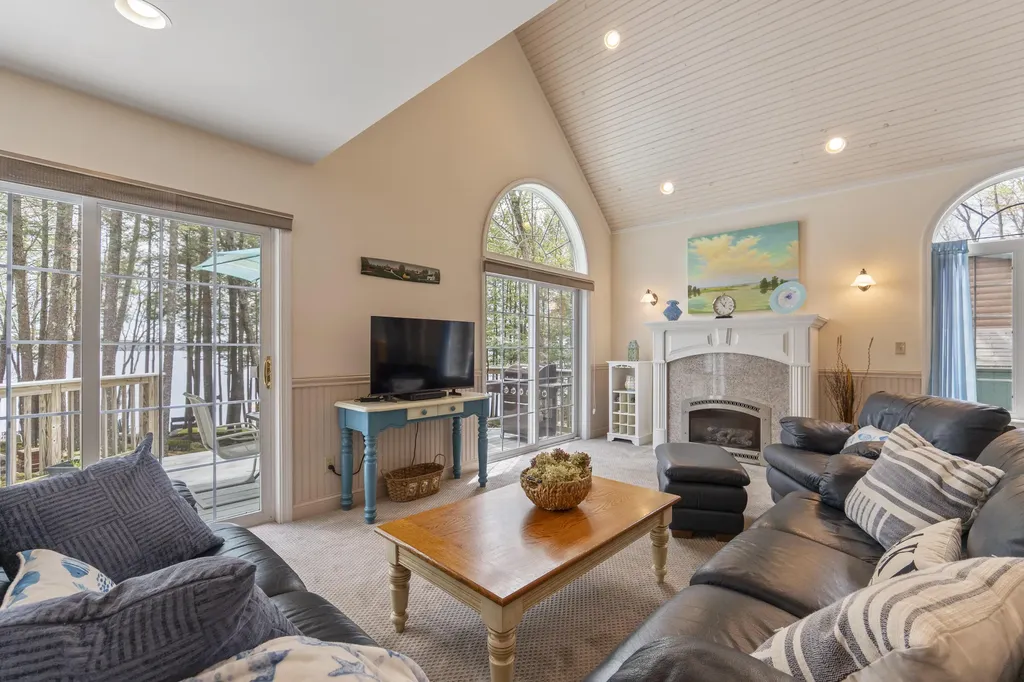 188 Ridge Road Frye Island ME 04071