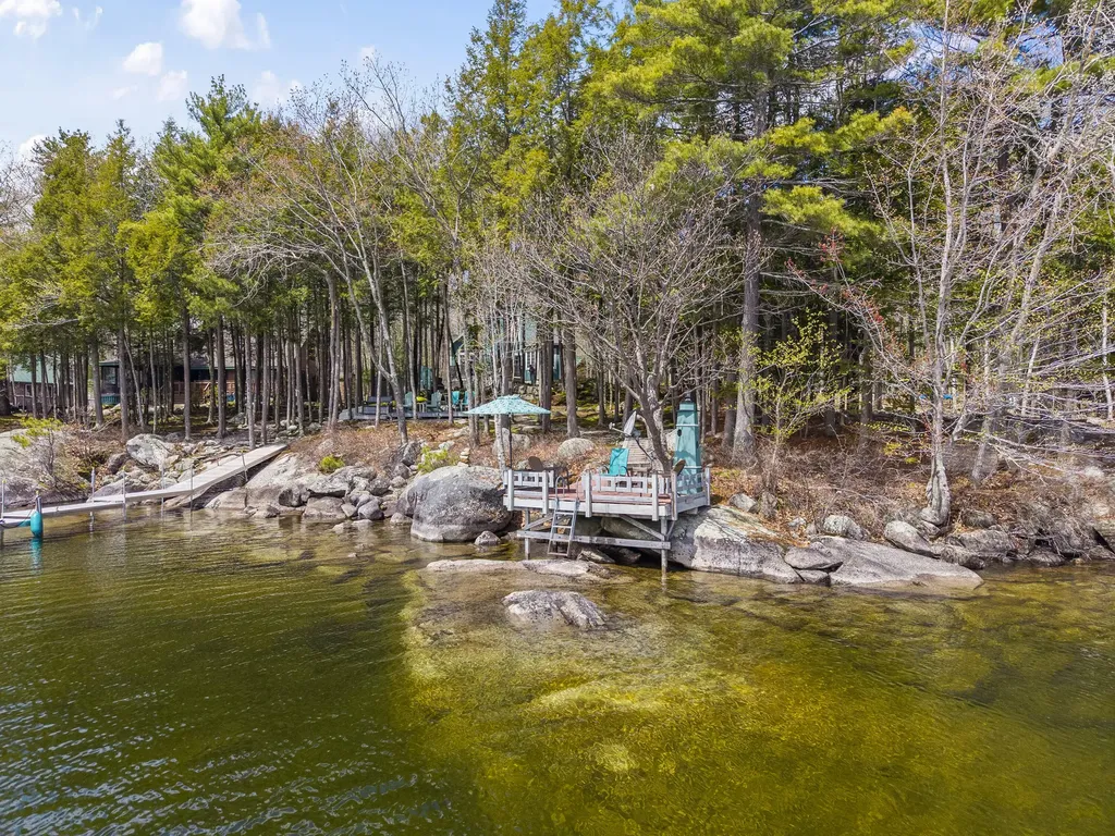 188 Ridge Road Frye Island ME 04071