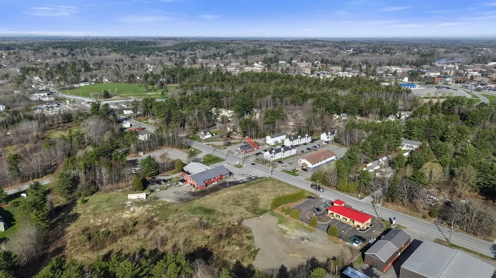 00 Park Street Orono ME 04773