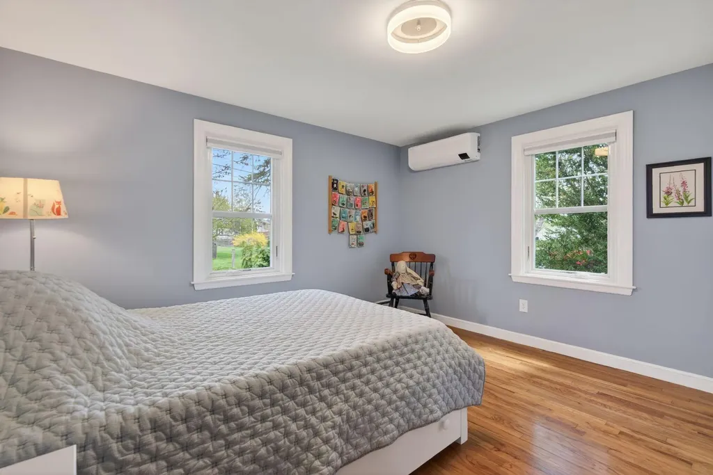 3 Whitney Road Falmouth ME 04105
