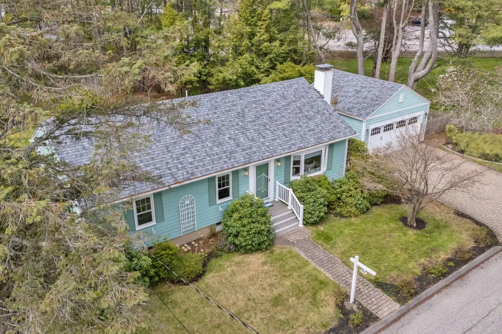 3 Whitney Road Falmouth ME 04105
