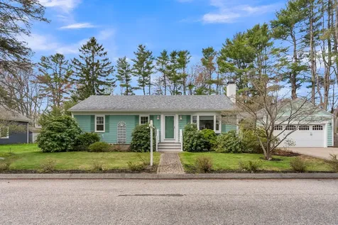 3 Whitney Road Falmouth ME 04105