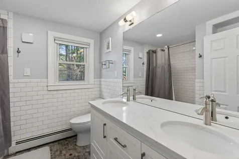 3 Whitney Road Falmouth ME 04105