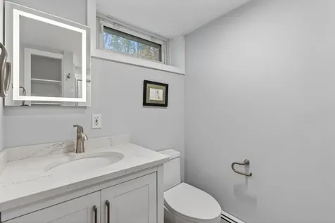 3 Whitney Road Falmouth ME 04105