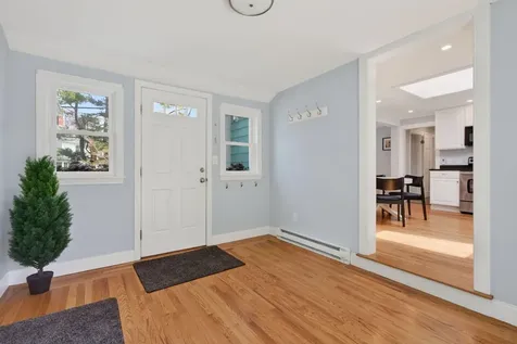 3 Whitney Road Falmouth ME 04105